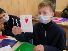 Martisoare pentru mame - clasa I - clasa a V-a - clasa a VI-a A - clasa a VI-a B